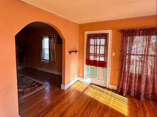 Foto del edificio - 2738 A L Philpott Hwy