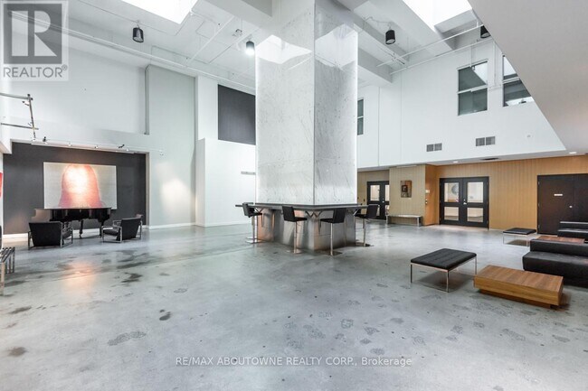 Photo du bâtiment - 155 Dalhousie St