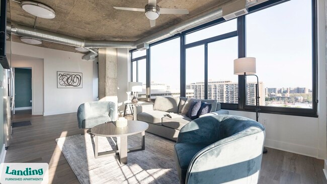 Building Photo - 5201 Leesburg Pike