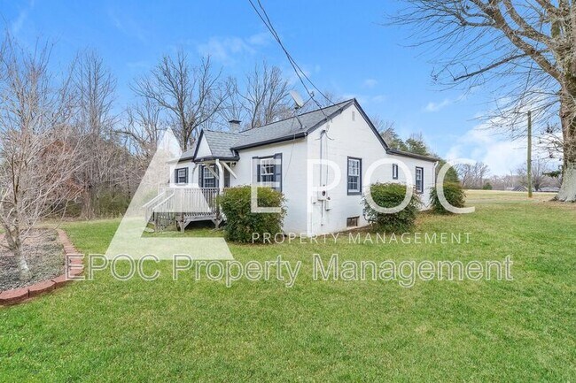 Foto del edificio - 4451 New Walkertown Rd