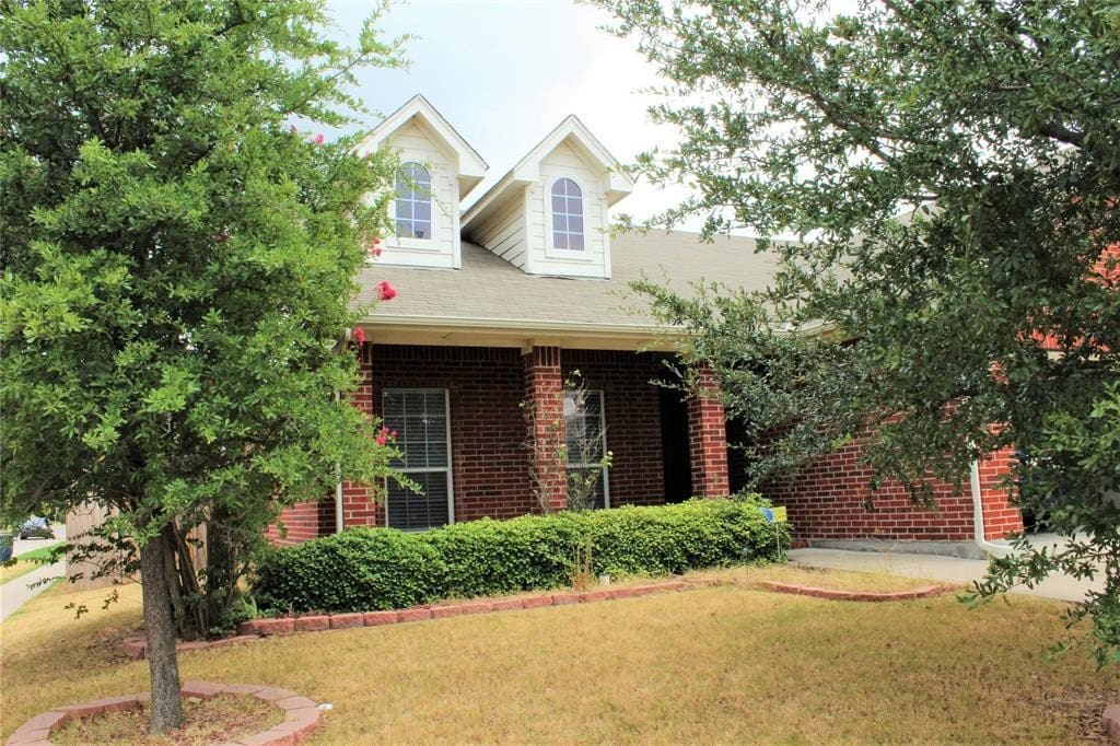 Primary Photo - 5628 Nacona Dr