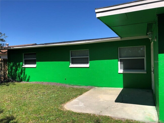Building Photo - 5010 Polaris St