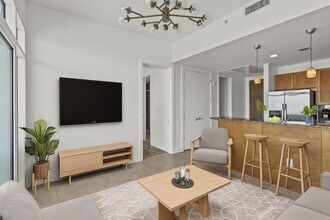 Building Photo - 500 Seawall Blvd