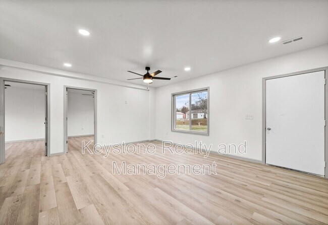 Building Photo - 225 Military Rd