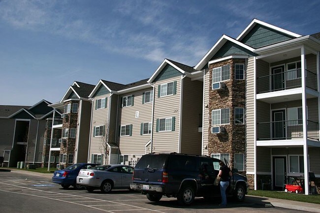 Deer Creek Apartments Spokane, WA