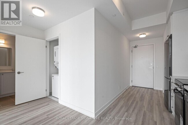 Photo du bâtiment - 51 Clarington Blvd