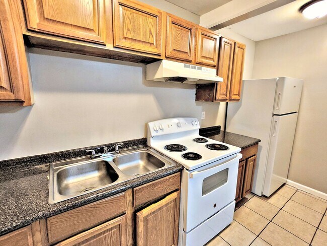 Foto del edificio - 3900 Rucker Cir SW