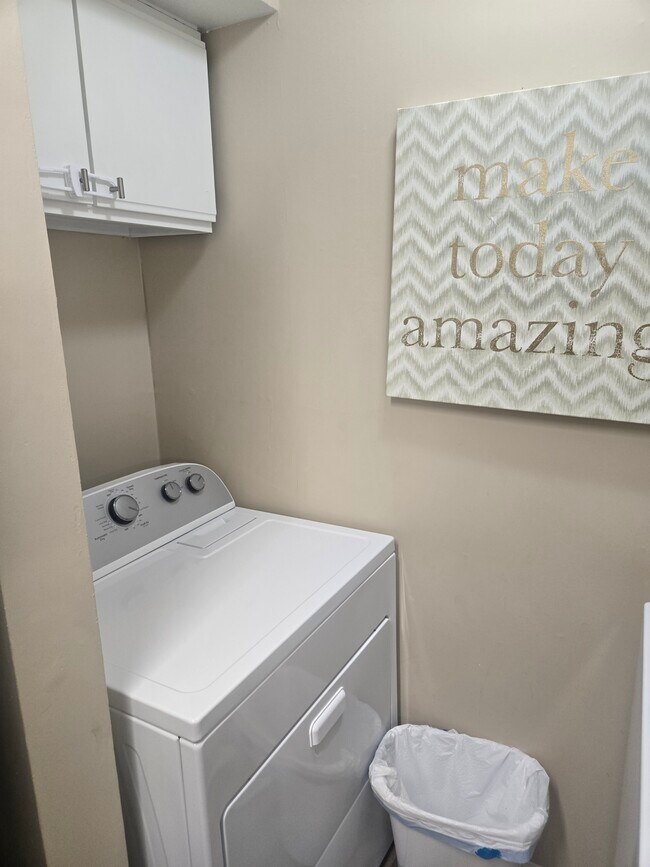 Secadora - 110 Heywood Rd