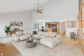 Building Photo - 3647 Marywood Dr