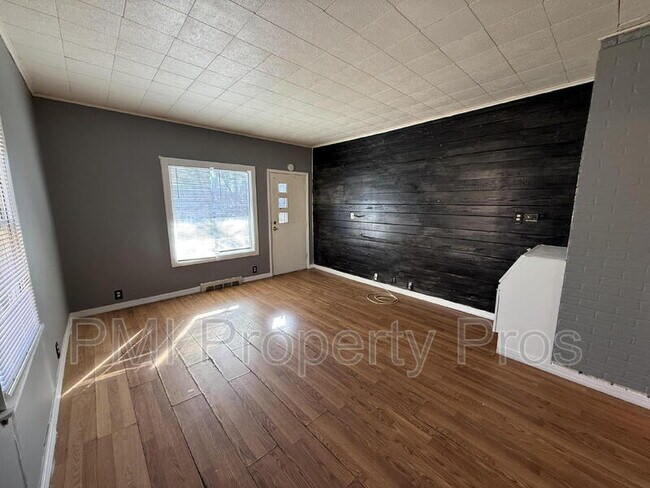 Foto del edificio - 1114 W Keefe Ave