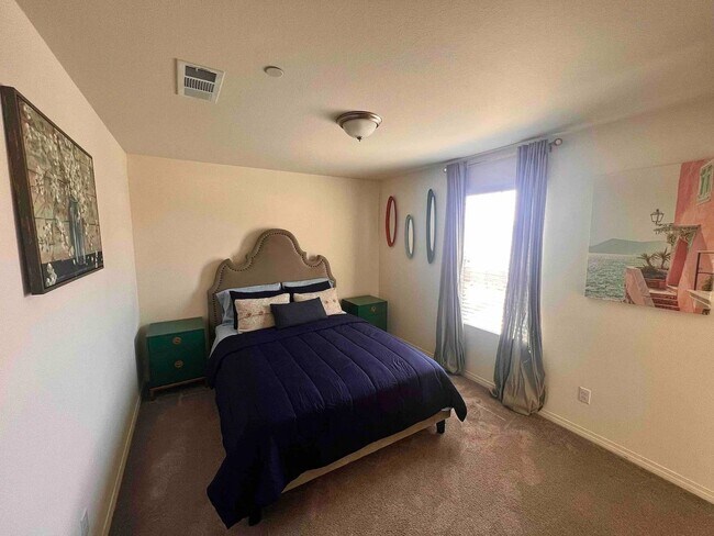 Building Photo - 3062 Flagstaff Dr