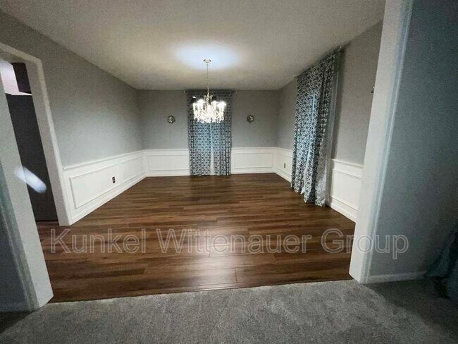 Building Photo - 43 Powder Creek Dr