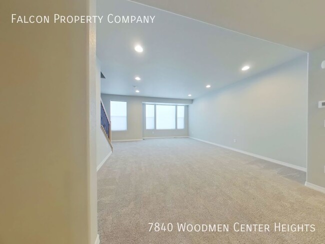 Building Photo - Beautiful new build - Lease Pending!