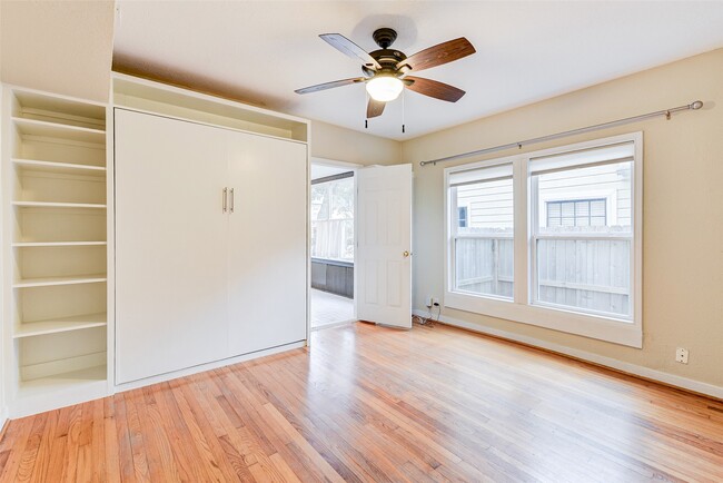 Foto del edificio - 2719 Arbuckle St