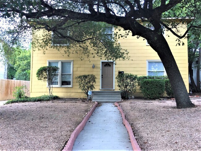 Foto del edificio - MONTE VISTA TERRACE DUPLEX