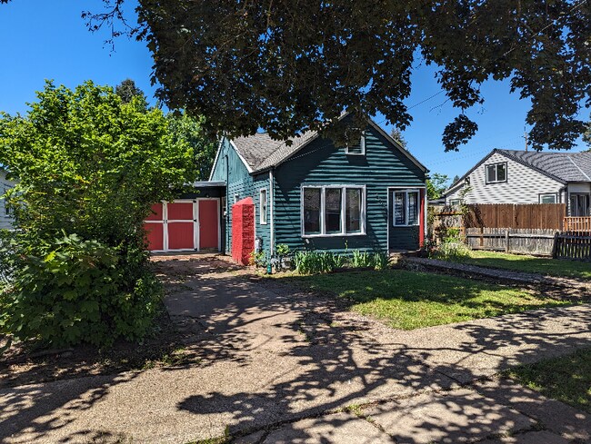 Foto del edificio - 2075 Berry St SE