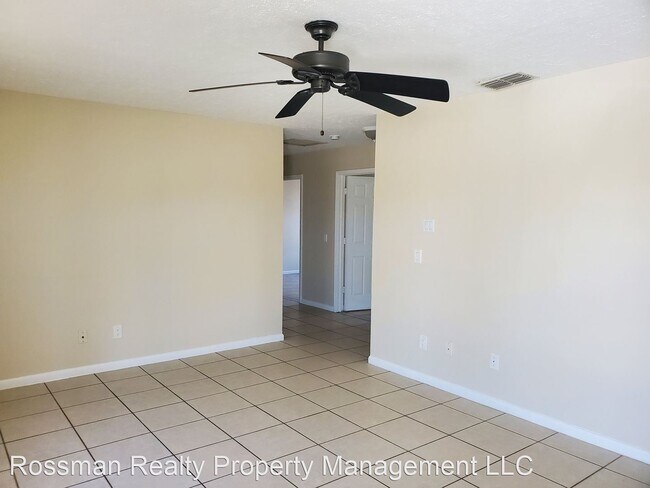 Building Photo - 3 br, 1.5 bath House - 4017 12th St. W.