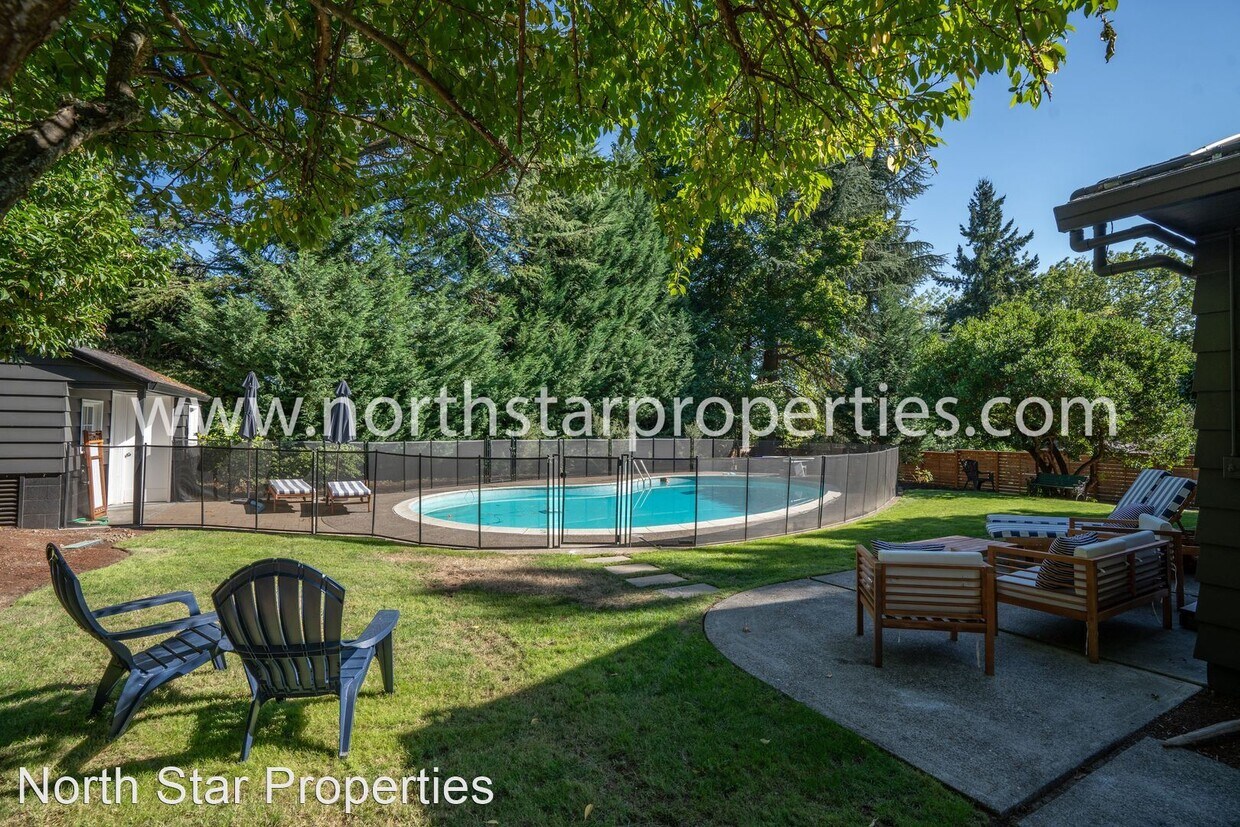 Foto principal - 4 br, 3.5 bath House - 6545 SW Seymour