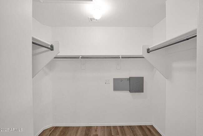 Building Photo - 21844 N 41st St