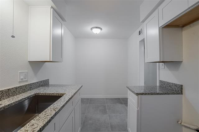 Foto del edificio - 5055 Ridglea Ln