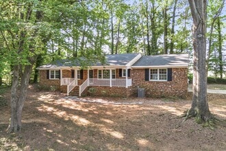 Building Photo - 3905 Waterton Rd