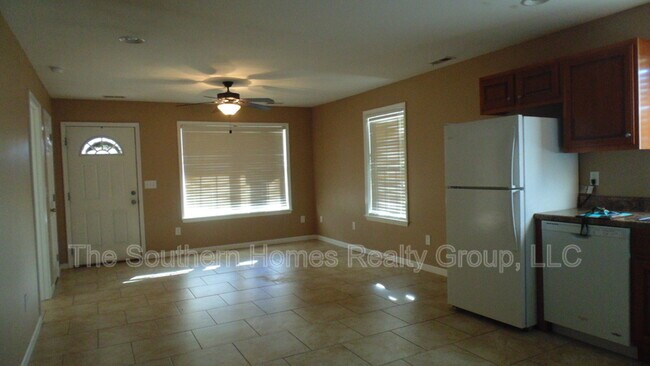 Foto del edificio - 1921 Co Rd 561