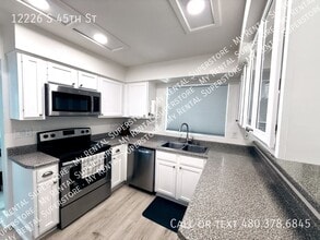 Building Photo - 12226 S 45th St
