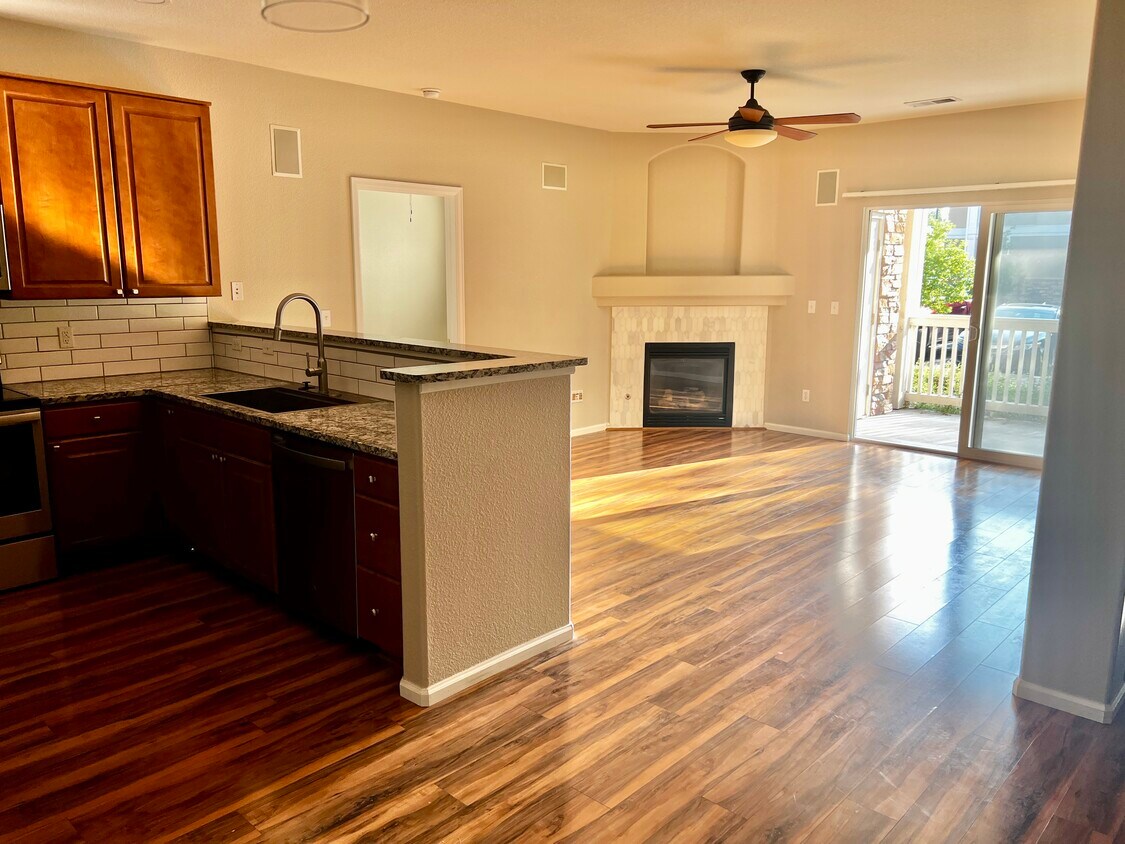 Photo - 8200 E 8th Ave (Denver, CO)