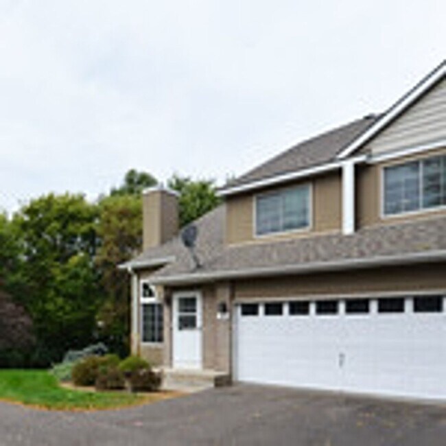 Foto del edificio - 144 Primrose Ct