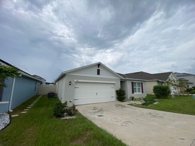 Building Photo - 963 Serchio St