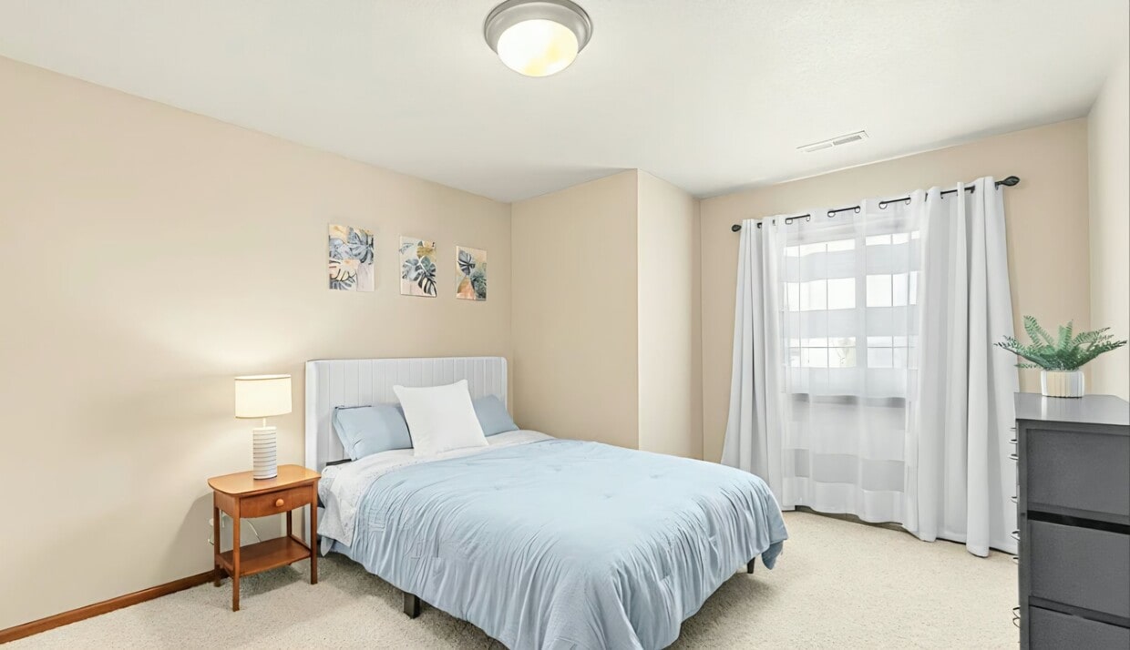 Photo - 1795 Sara Ct (North Liberty, IA)