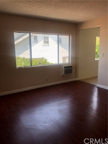 Building Photo - 6041 Pickering Ave