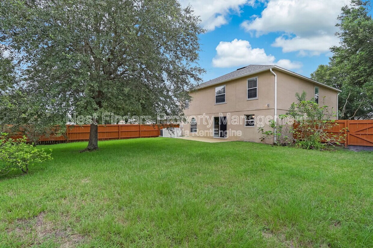 Primary Photo - 172 King Arthur Ct