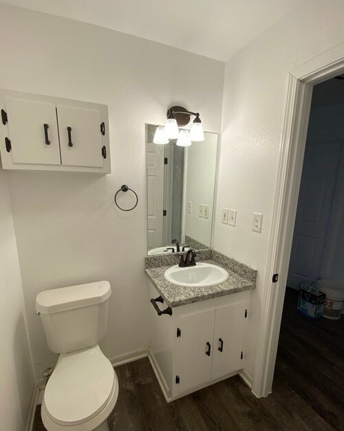 Foto del edificio - 3139 Parish Cemetery Rd