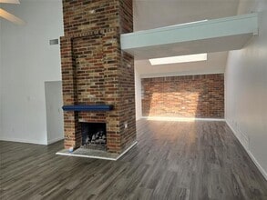 Building Photo - 3032 Big Oaks Dr