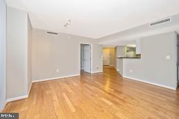 Foto del edificio - 11710 Old Georgetown Rd