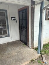 Building Photo - 1106 Middleton St