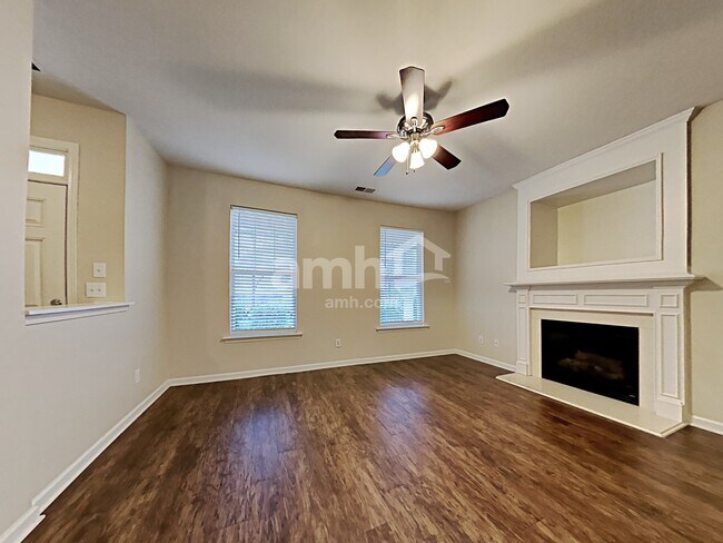 Building Photo - 10326 Carver Falls Road