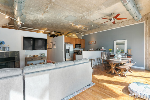 Foto del edificio - 1151 W 14th Pl