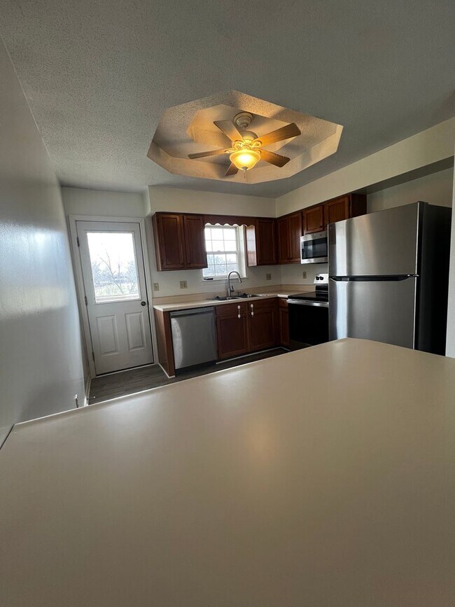 Foto del edificio - 2500-2502-2502 Hollyhock Dr