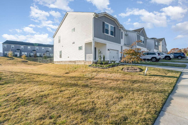 Photo - 2003 Old Rivers Rd Townhome