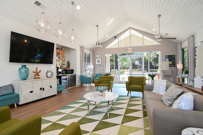 Leasing Office - University Townhomes at Charlotte