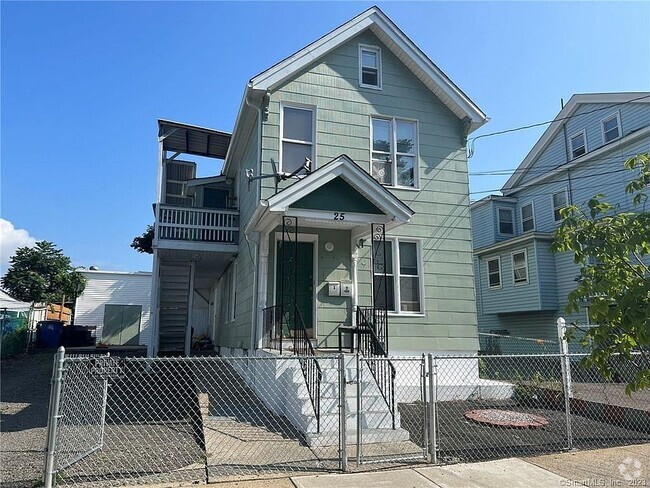 Building Photo - 25 Wolcott St