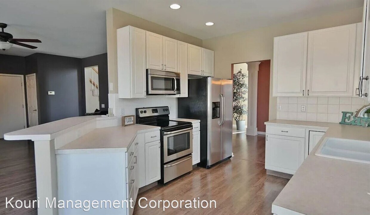Primary Photo - 3 br, 4 bath House - 2715 Morrie Drive