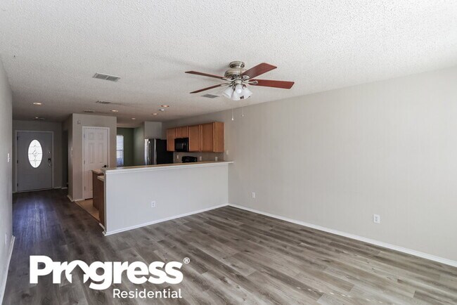 Foto del edificio - 1613 White Oak Rd