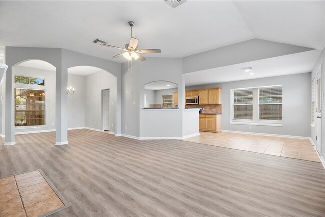 Foto del edificio - 2210 Melanie Park Dr