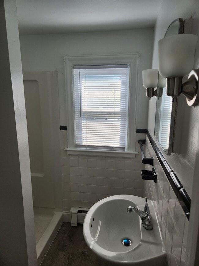 Foto del edificio - 189 Thames St