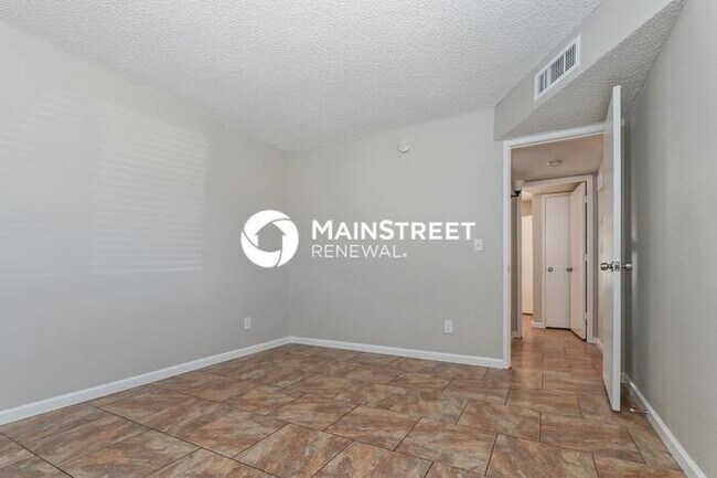 Building Photo - 3 Bedroom Pet-Friendly Home in Tucson, AZ ...
