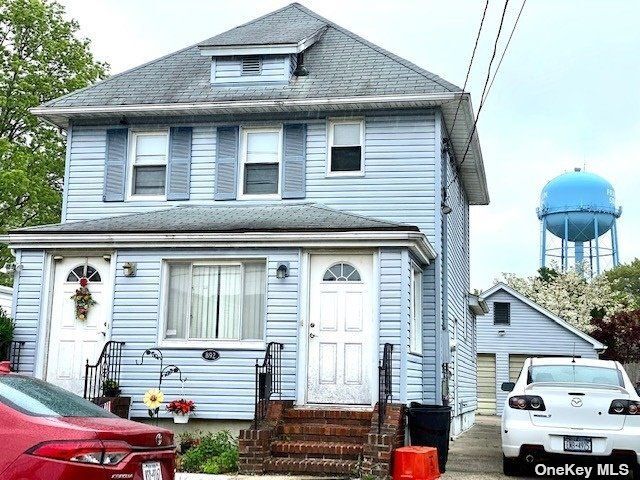 Building Photo - 892 Washington St