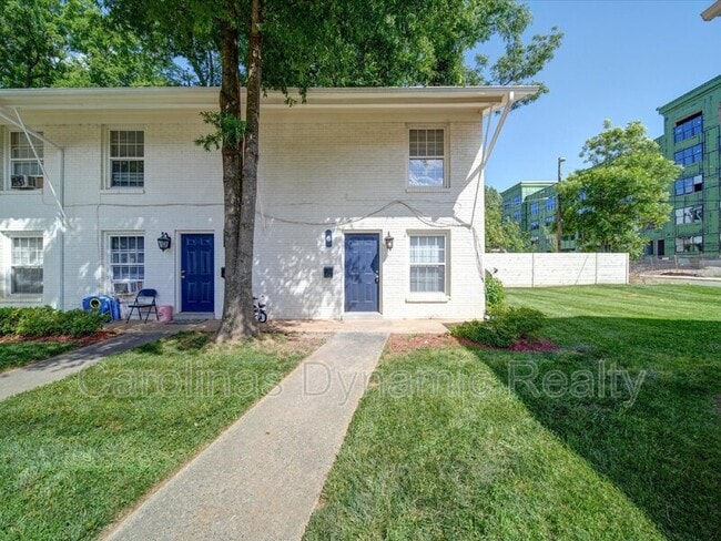 Photo - 321 S Gardner Ave Apartment